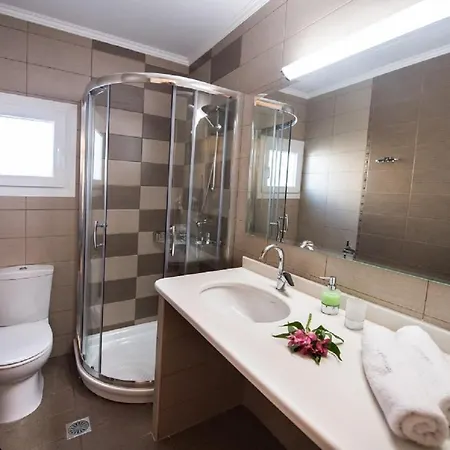 Lefkogea & * Tsoukaládhes