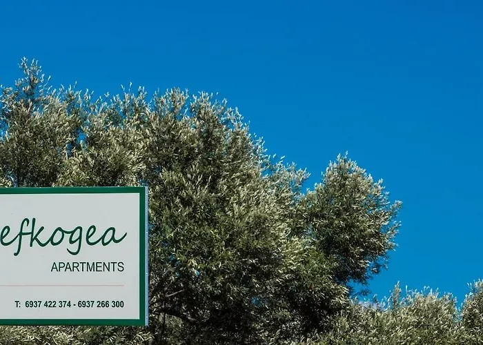 Lefkogea & Tsoukaládhes